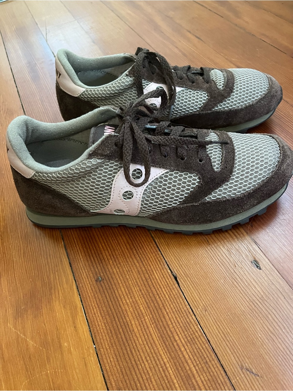 Saucony Tan Mesh and Dark Brown Suede Trainers